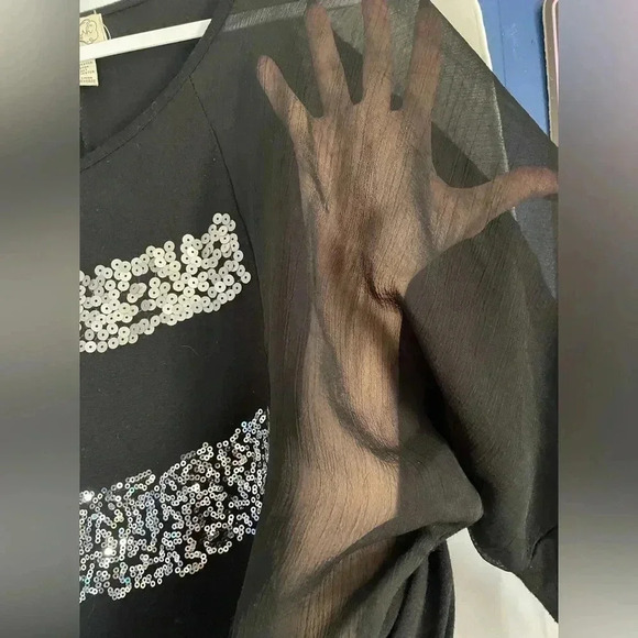 Eyelash Couture sequined sheer sleeve top - Picture 2 of 4